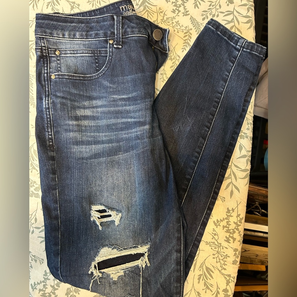 Maurices Dark Blue Distressed Women’s Skinny Jeans
